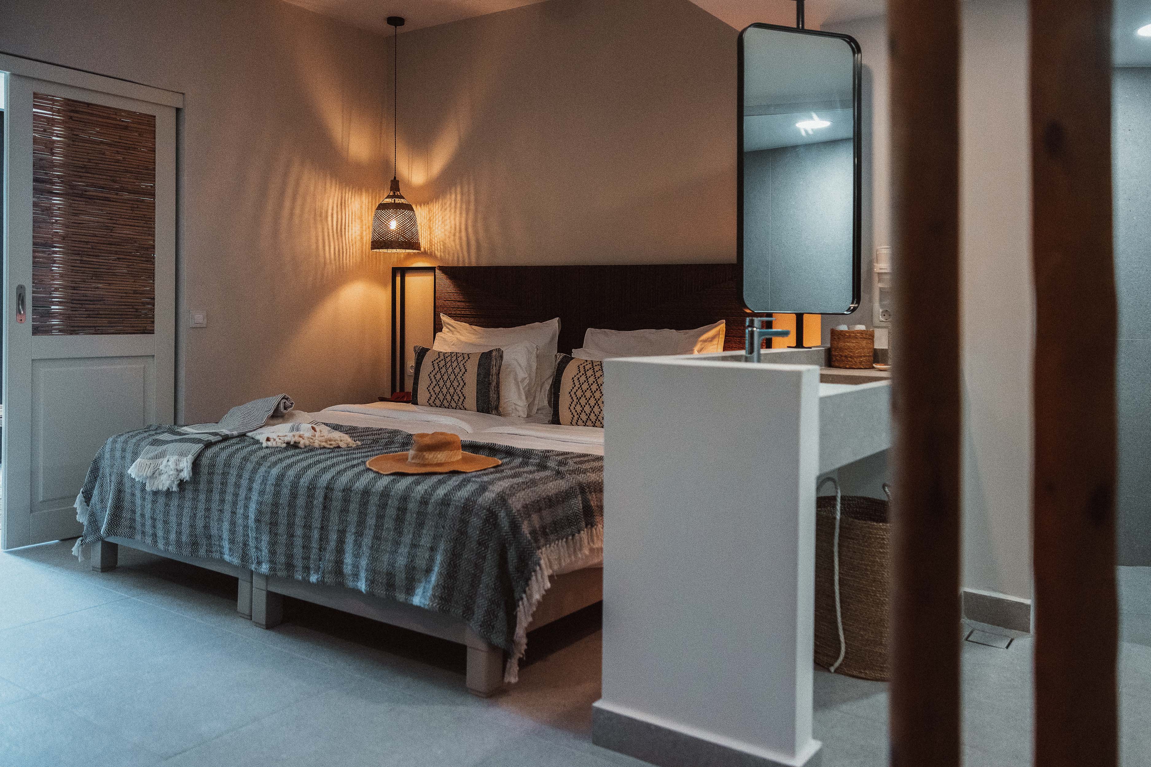 SUPERIOR JUNIOR SUITES WITH THEIR OWN POOL