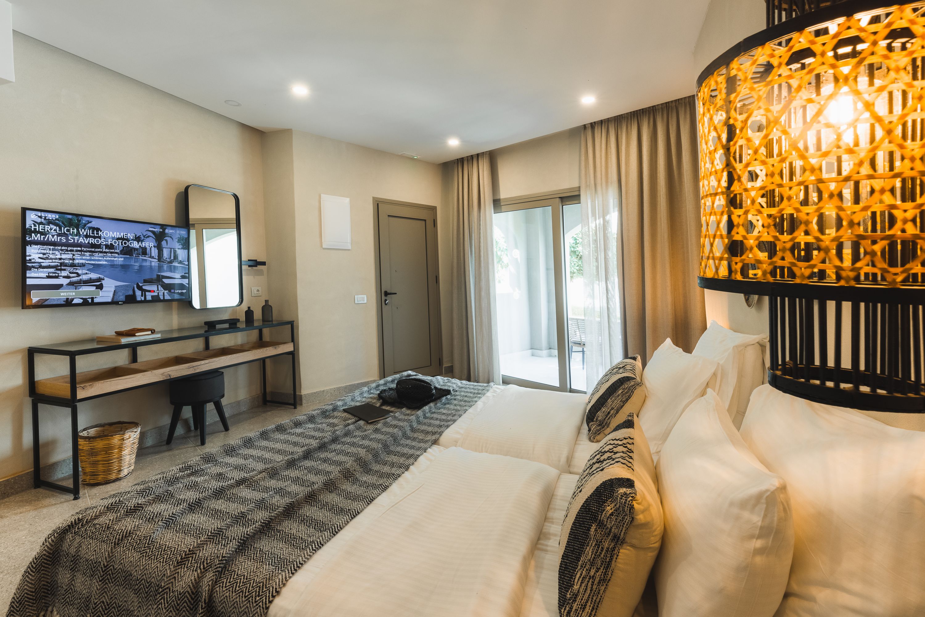 SUPERIOR DOUBLE ROOMS WITH GARDEN VIEW